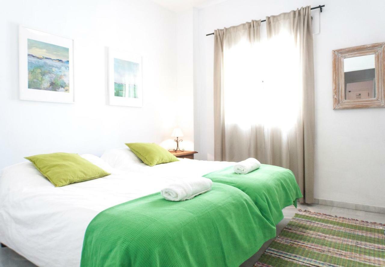 Archeros Suite Seville Exterior photo
