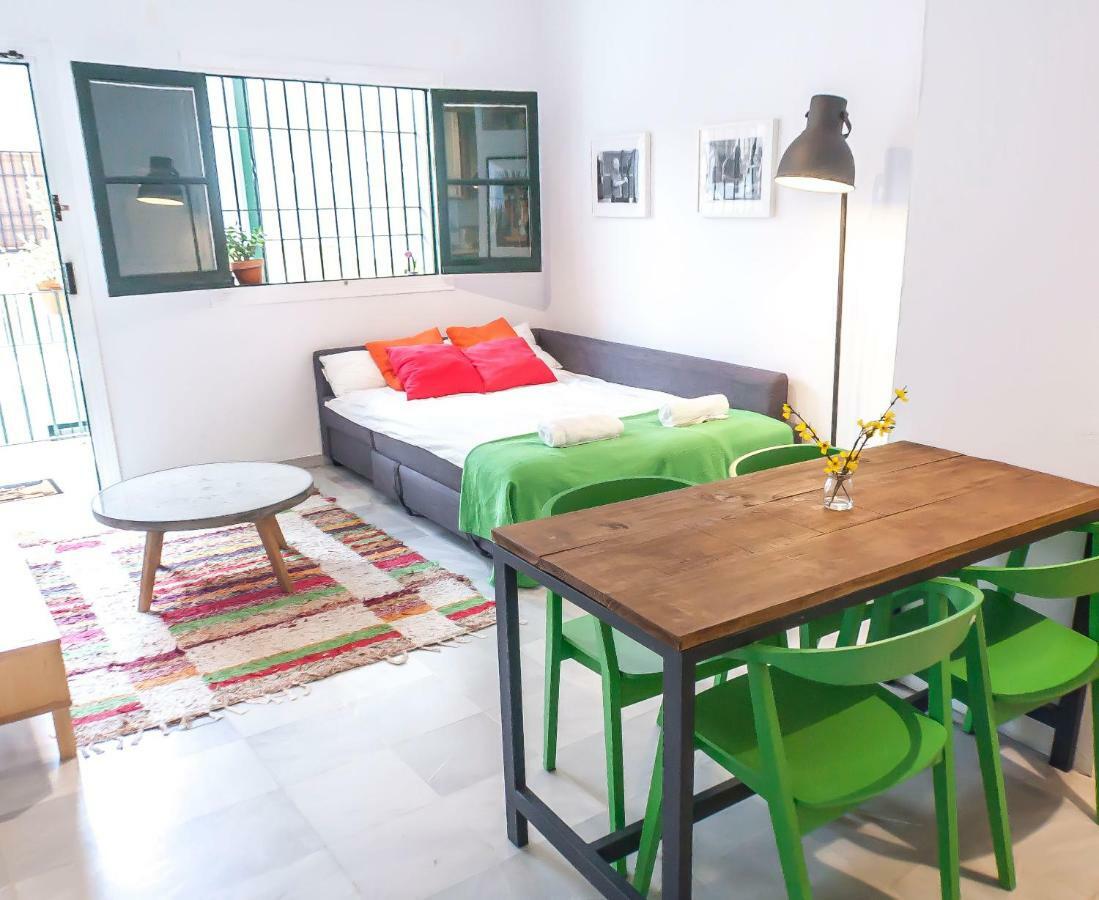 Archeros Suite Seville Exterior photo