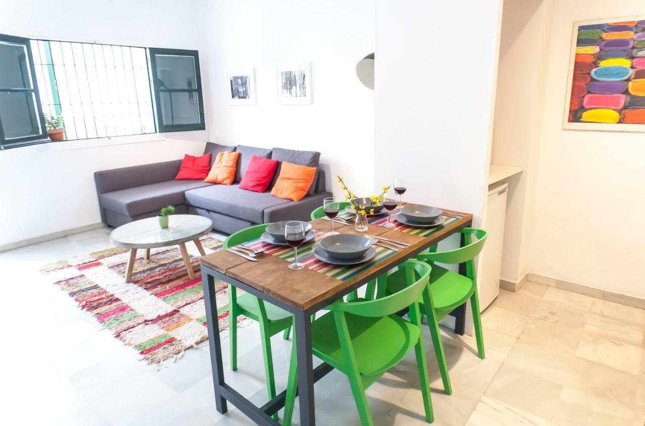 Archeros Suite Seville Exterior photo